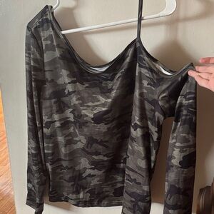 Camouflage Off-Shoulder Women Top